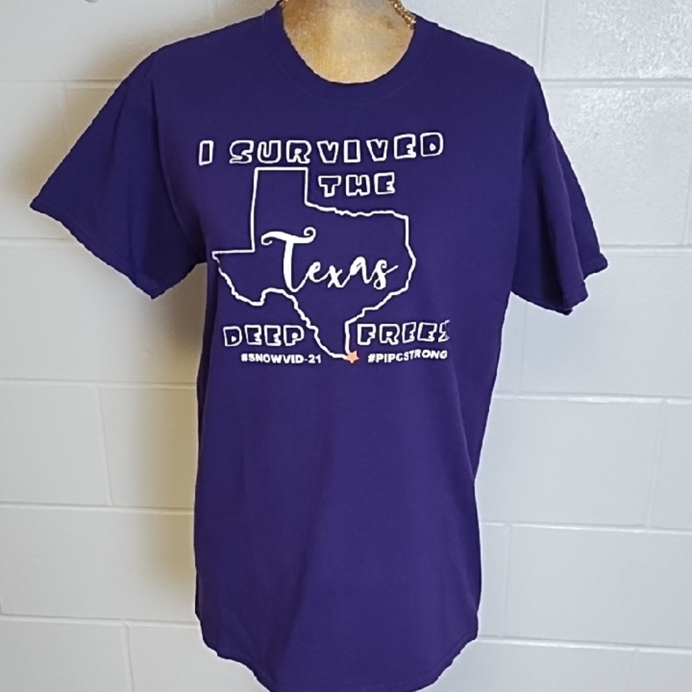 Collectors I survived Texas Deep Freez Purple Short Sleeve Tee with Bold Graphic